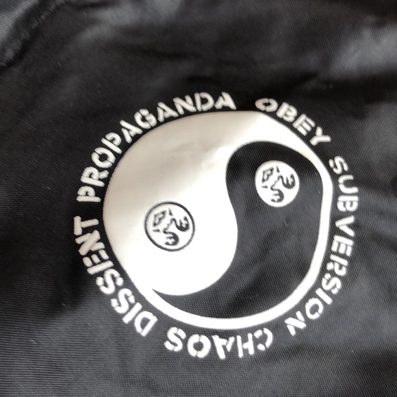 OBEY windbreaker 🖤 - Picture 4 of 8